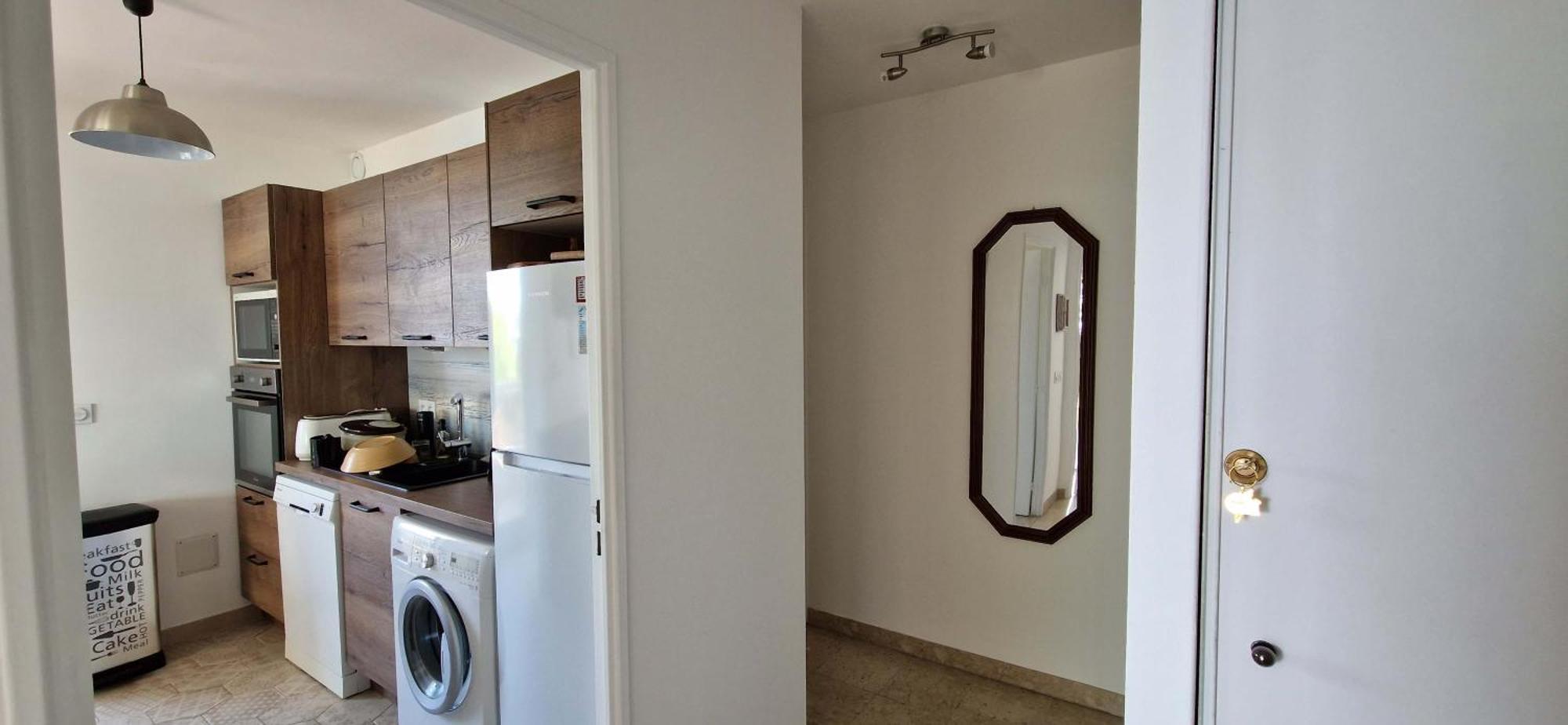 Appartement Bord De Mer Avec Garage Ментона Екстериор снимка